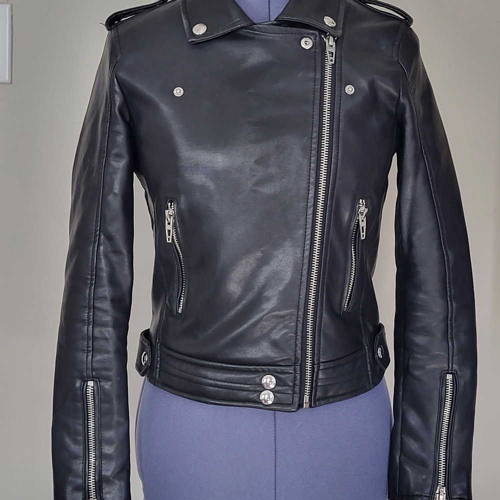 BLANK NYC Black Vegan Biker Rocker Moto Jacket Crop XS